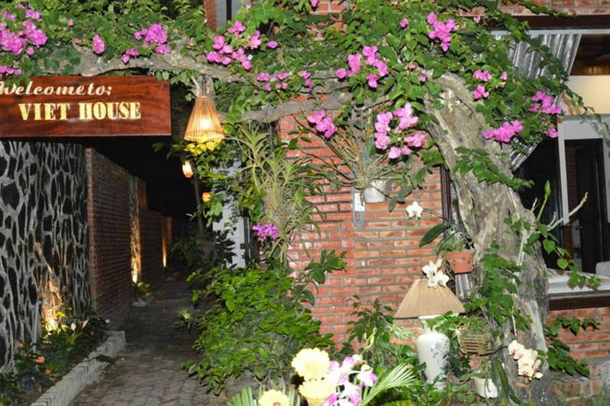 313 Cua Dai - Viet House Homestay Хойан Экстерьер фото